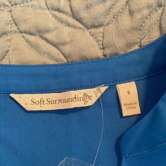Nwot Soft surroundings, blue tunic never been worn, size small - Picture 3 of 4